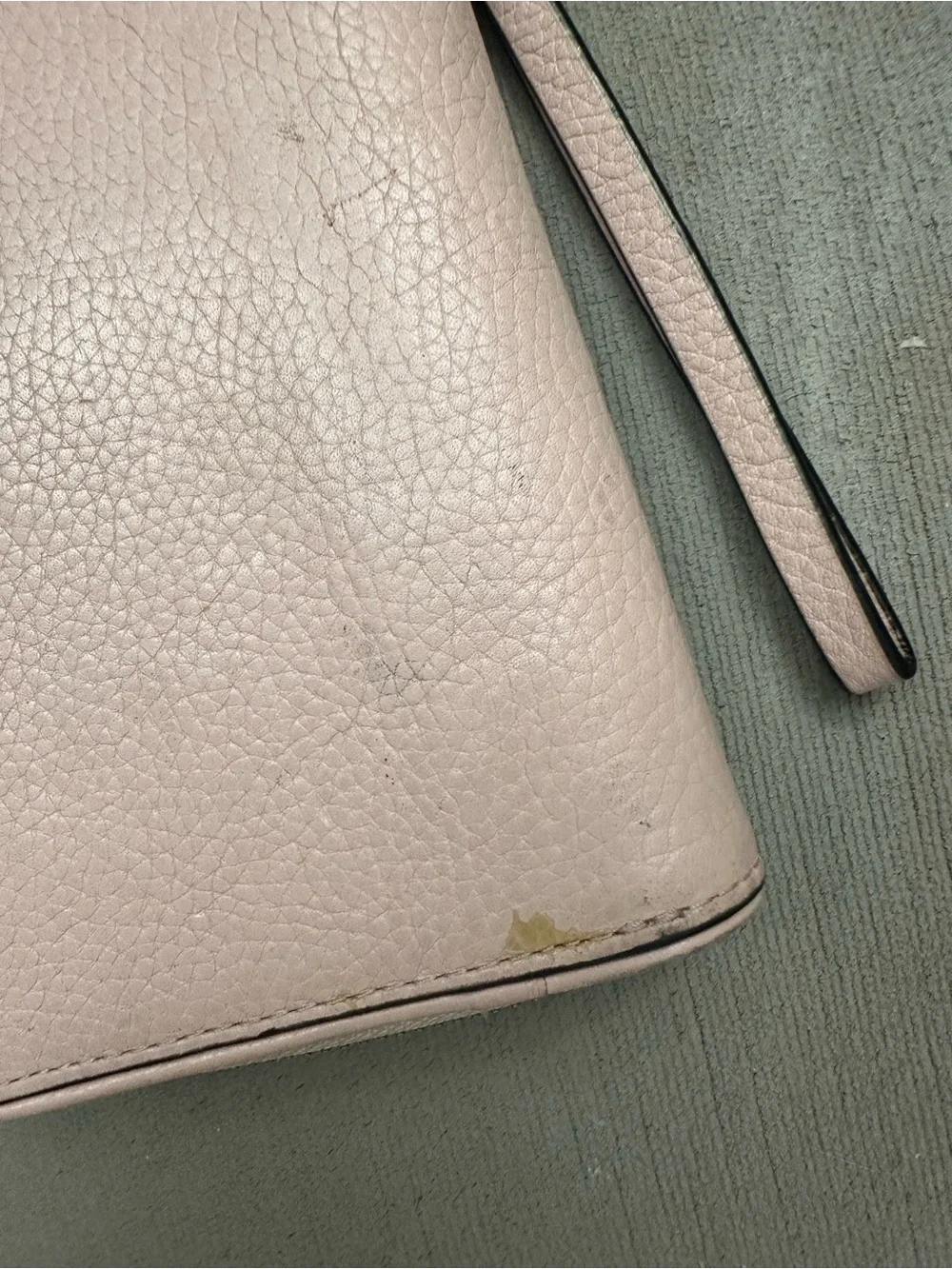 Kate Spade New York Blush Pink Pebbled Leather Zip Around Wallet WristletClassic